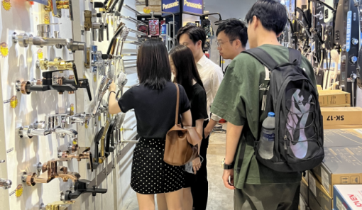 汉顺团队共赴东南亚考察，开启市场新篇章